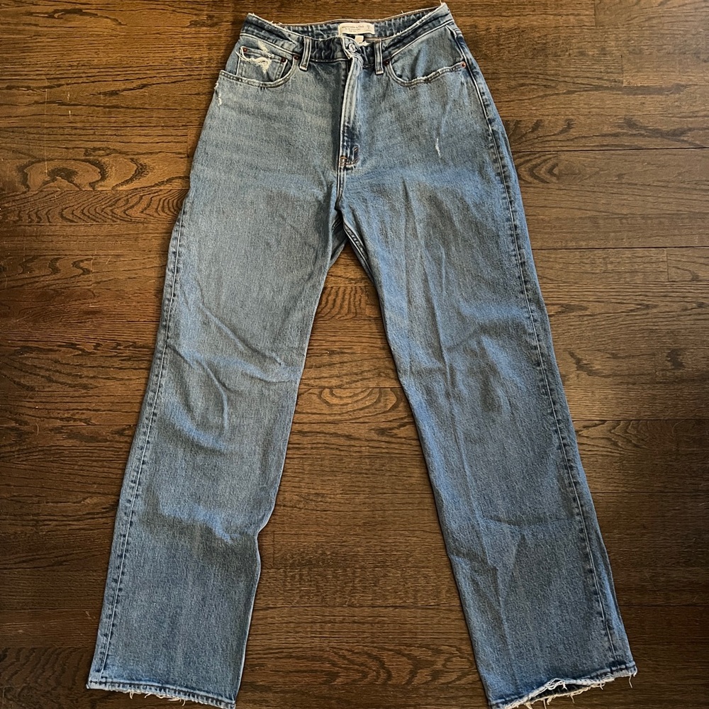Abercrombie curve love 90s relaxed high rise jeans